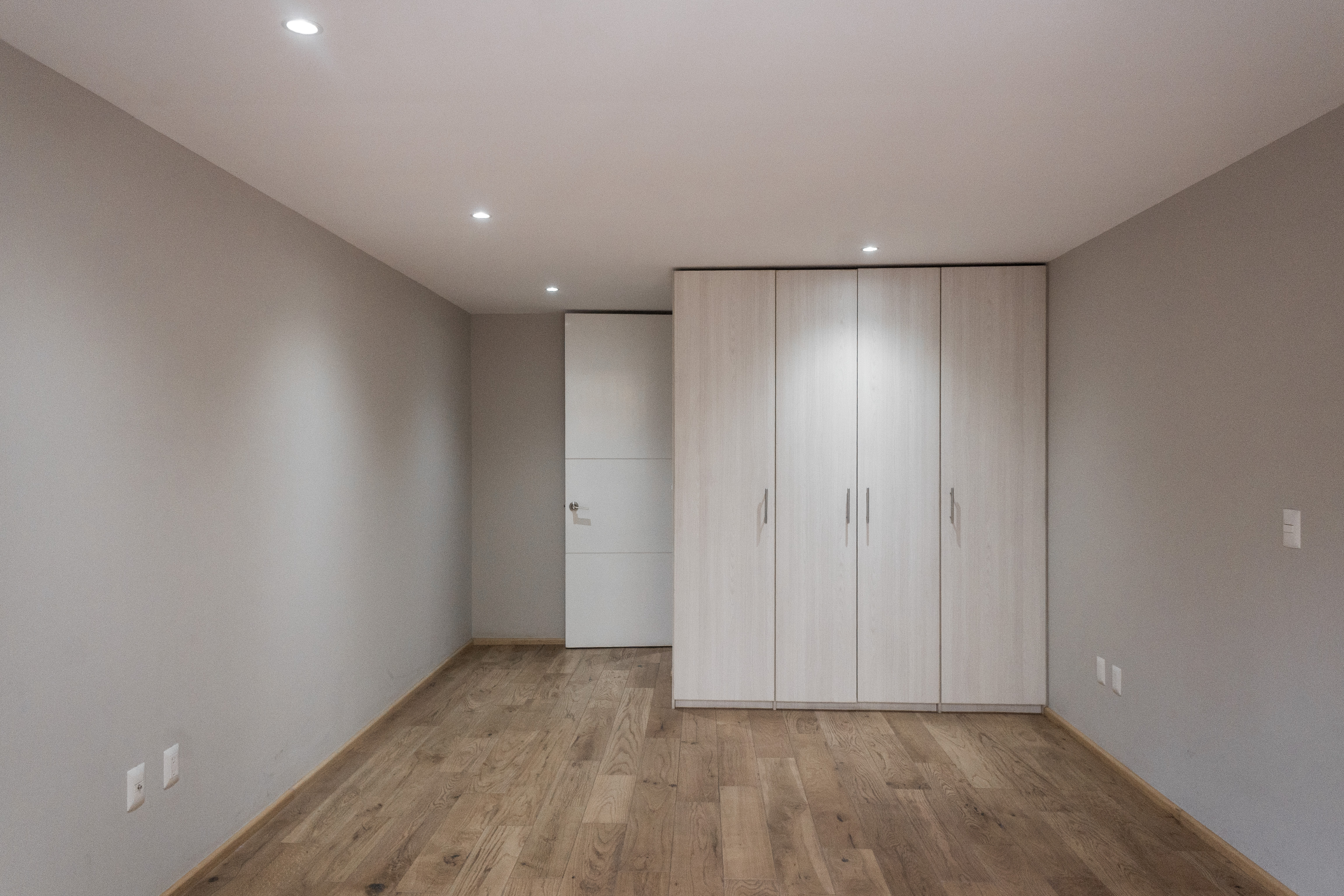 Av. Mazatlán II image 3