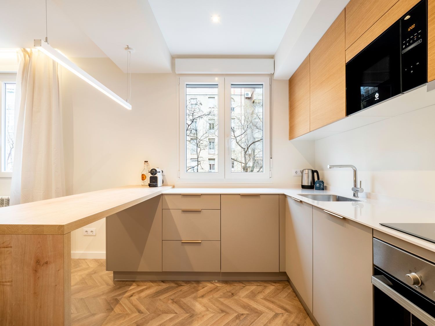 Alcade Sáinz de Baranda XL image 3