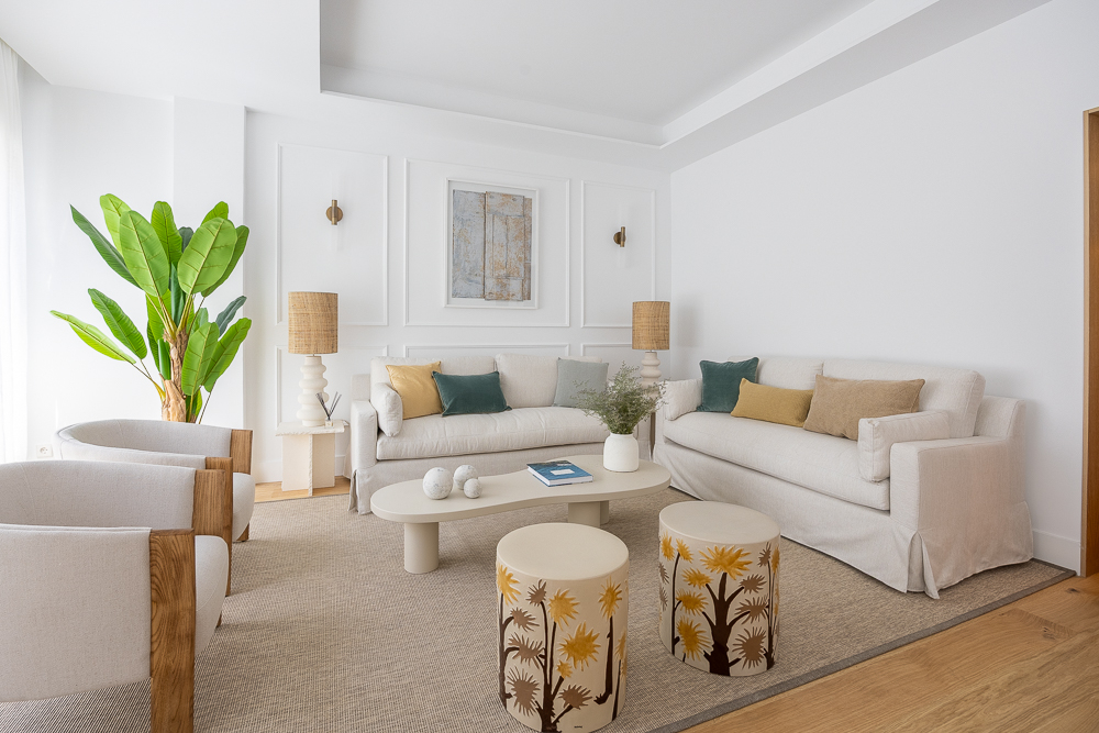 General Oraá, Left I image 2