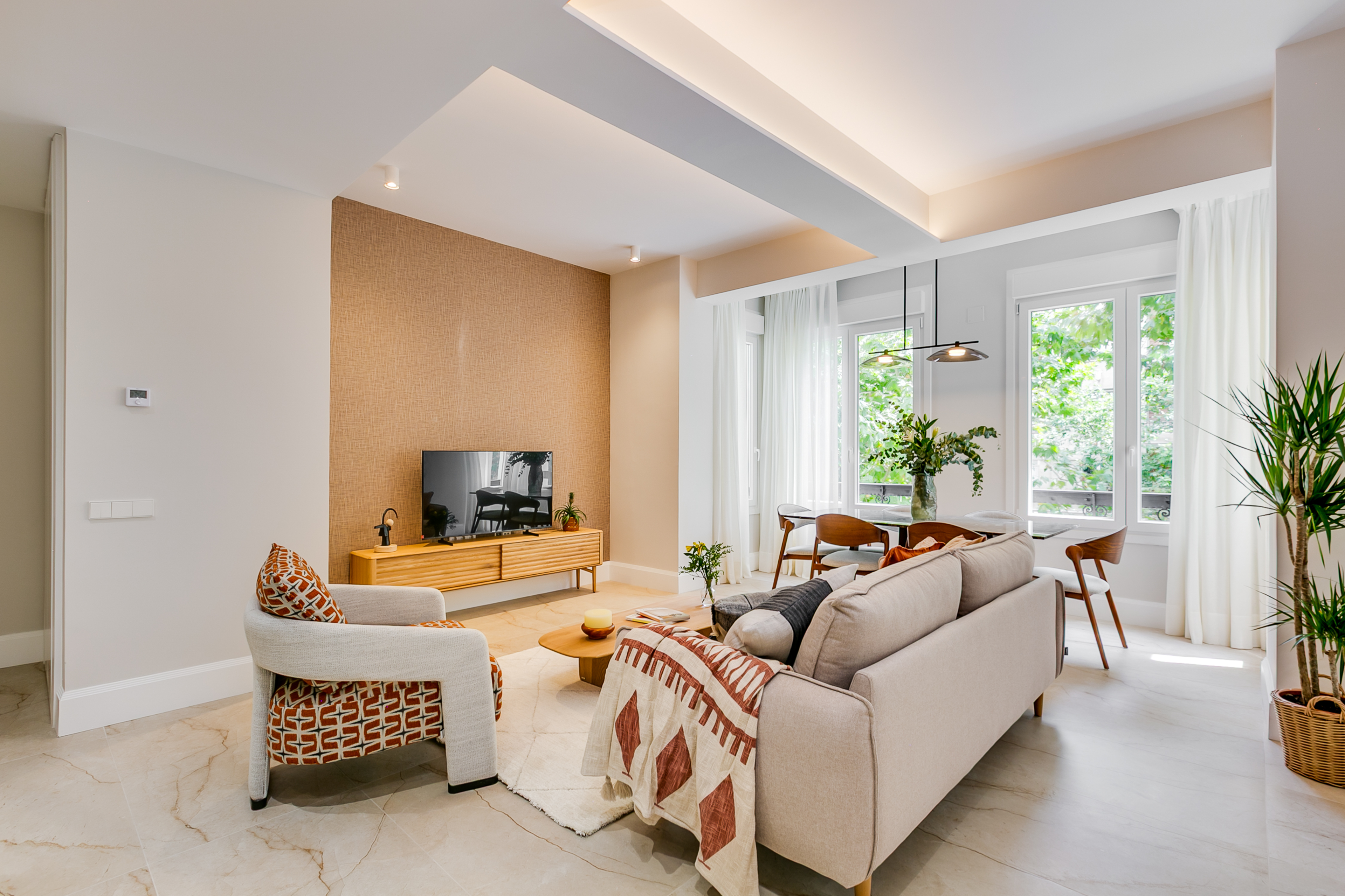 Reina Victoria XXI image 3