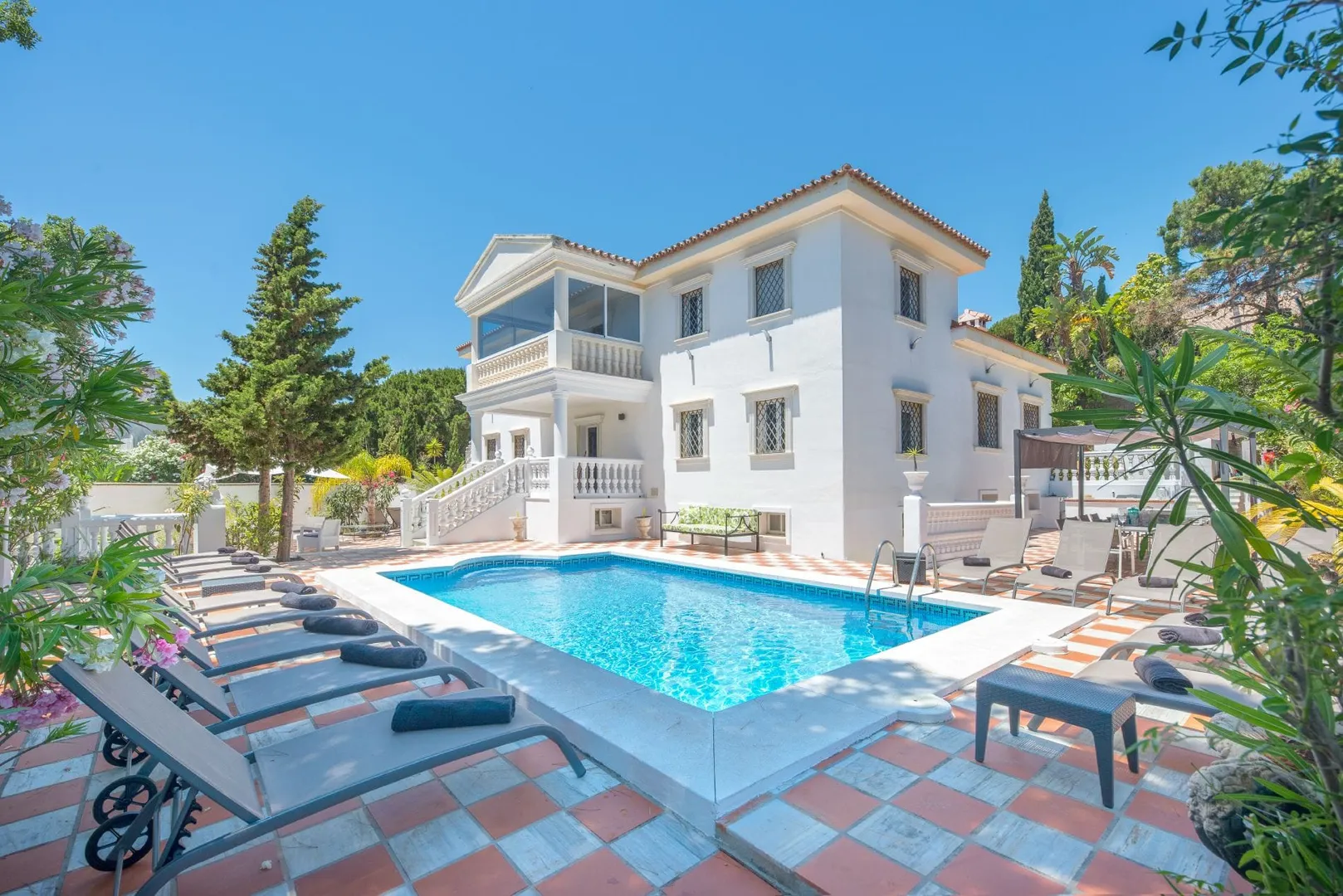 Elegant Classic Villa in Hacienda Las Chapas, East Marbella