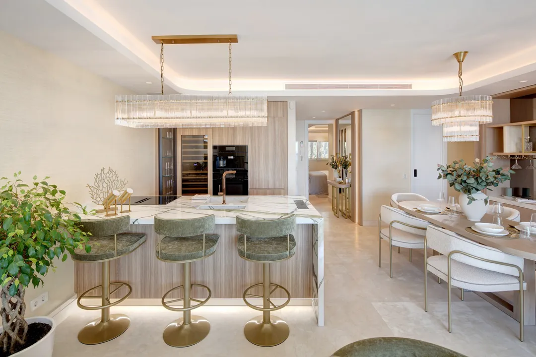 Ground floor apartment with sea views in Marina Puente Romano image 3