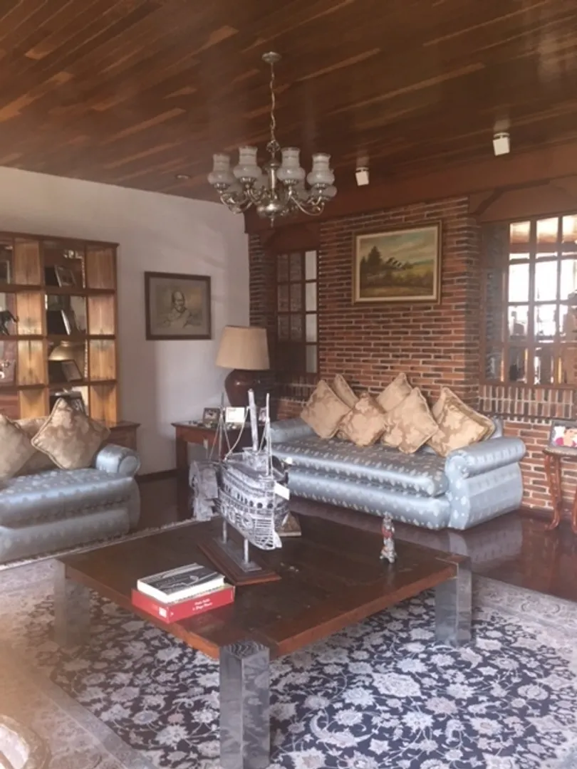 Imagen 1 de Avenida De Los Bosques VI