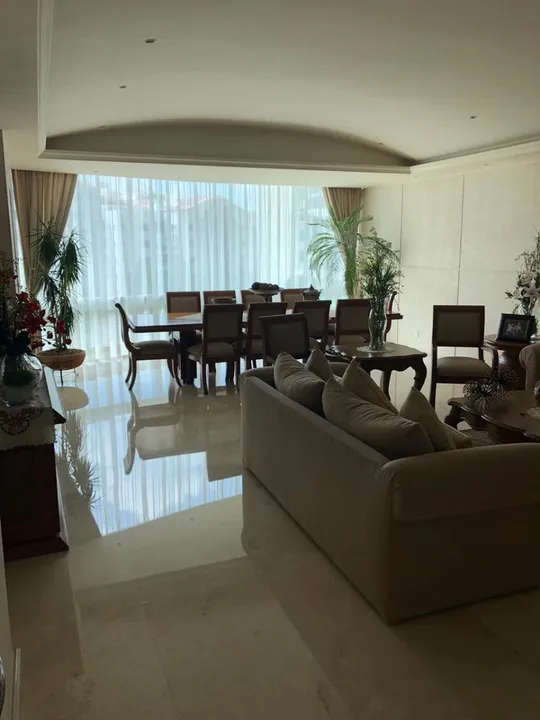 Paseo de los Tamarindos XIV image 0