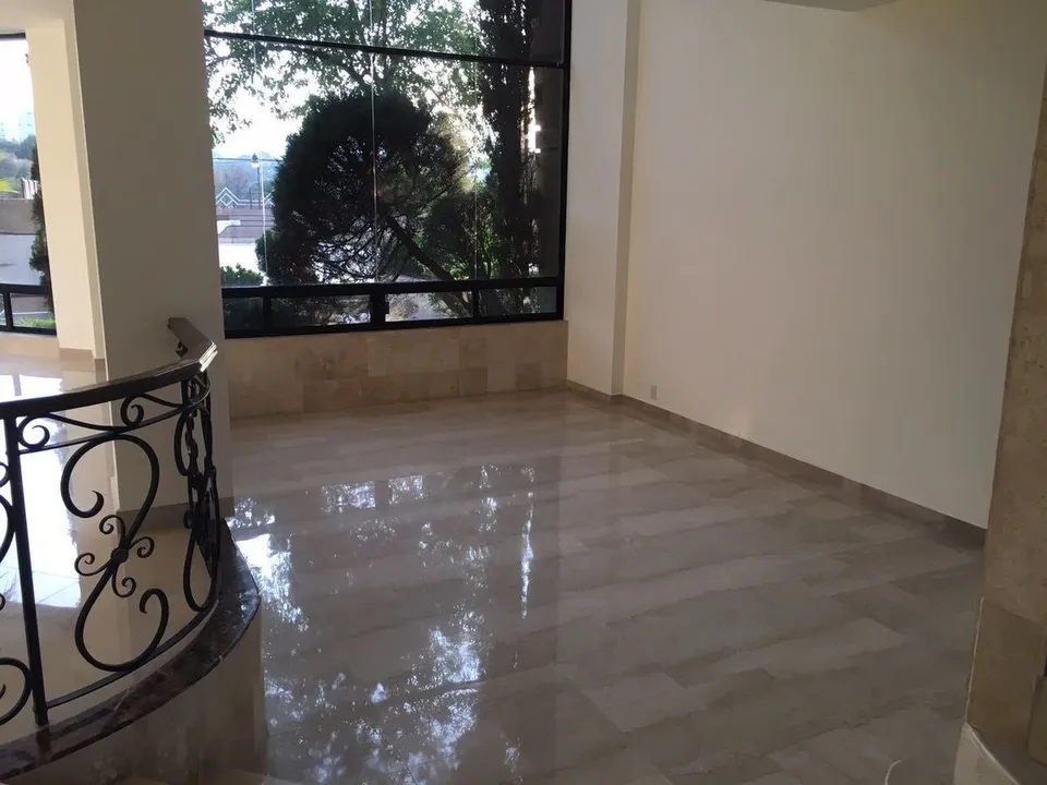 Avenida De Los Bosques XI image 2