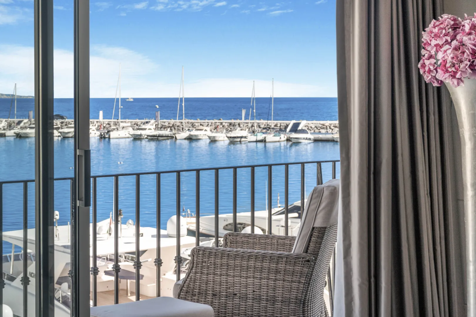 Imagen 1 de Luxury penthouse in Puerto Banús