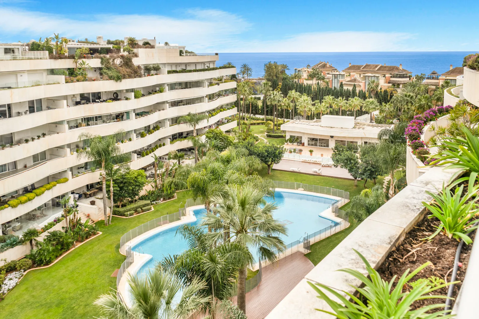 Imagen 1 de Luxury penthouse in Embrujo de Banús