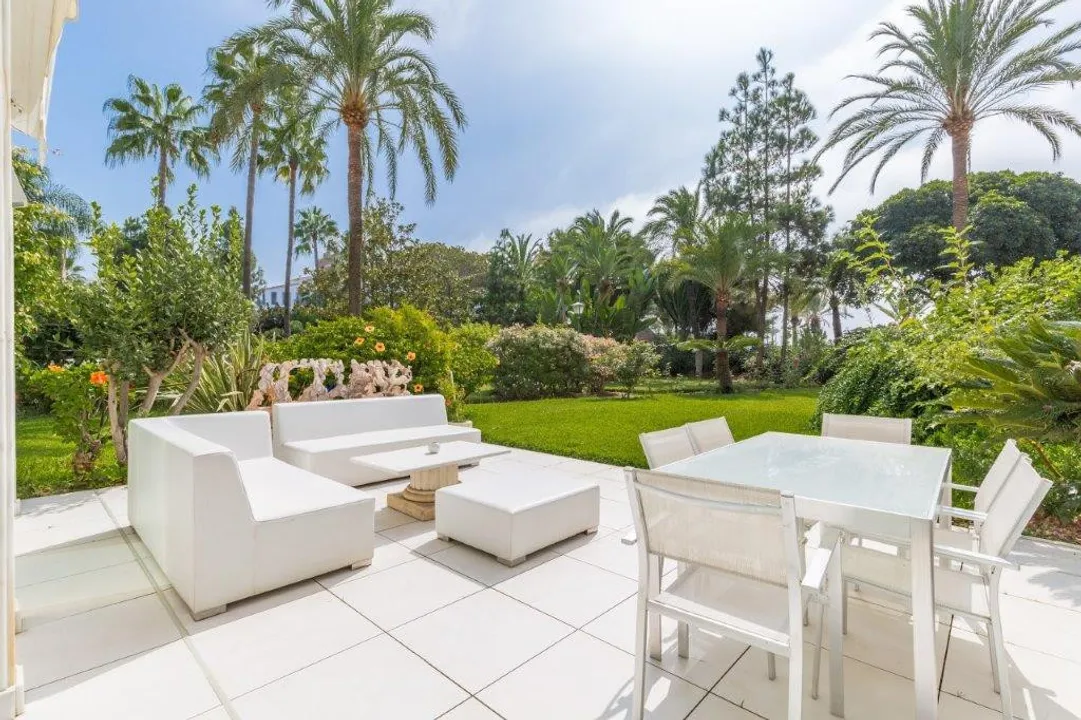 Luxury duplex apartment in Puerto Banús image 0