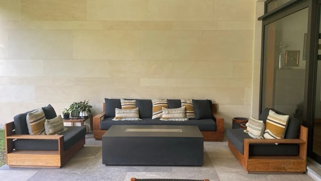 Bernardo Quintana XI image 3