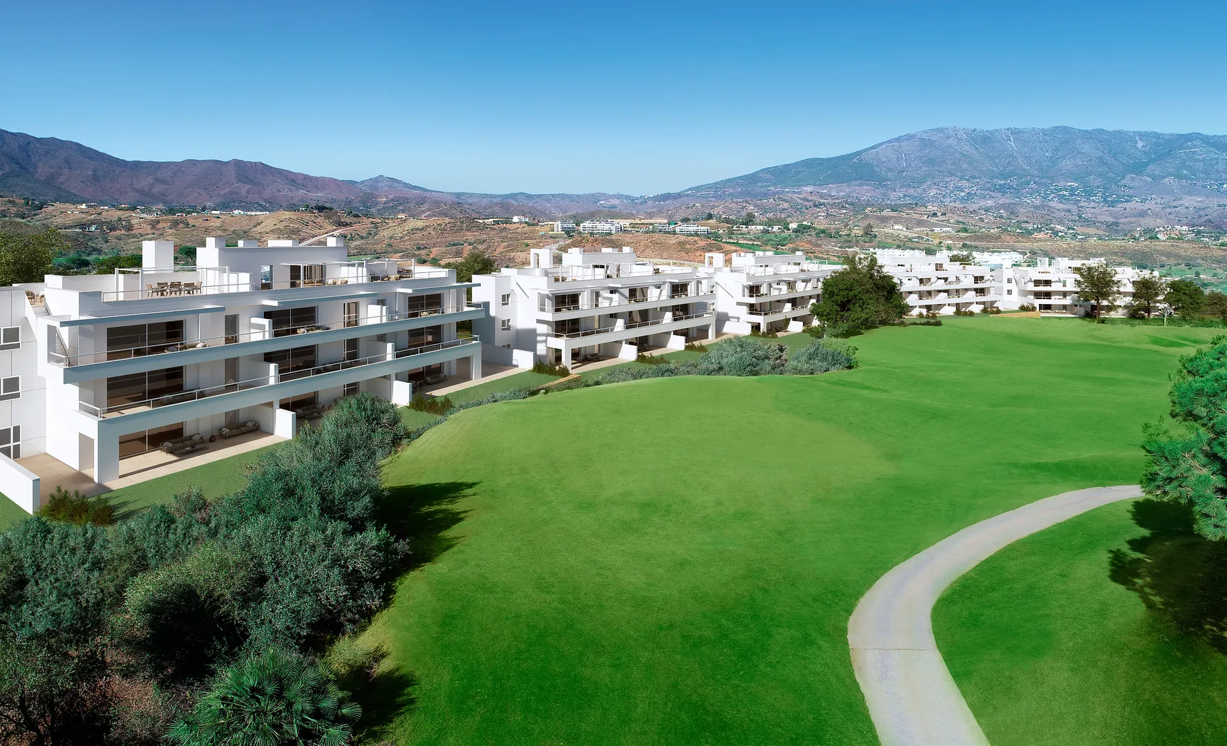 "Solana Village - La Cala Golf Resort" se traduce al inglés como "Solana Village - La Cala Golf Resort." El título es el mismo en ambos idiomas. image 4