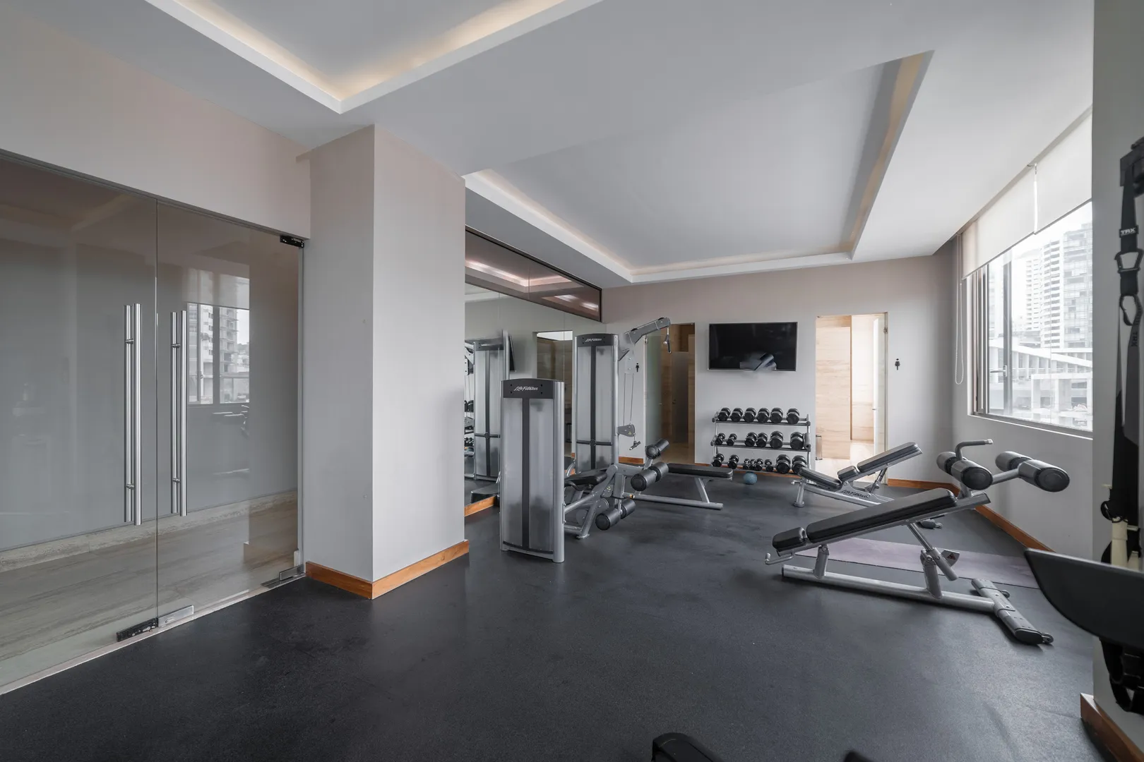 Del Bosque Luxury Condos image 5