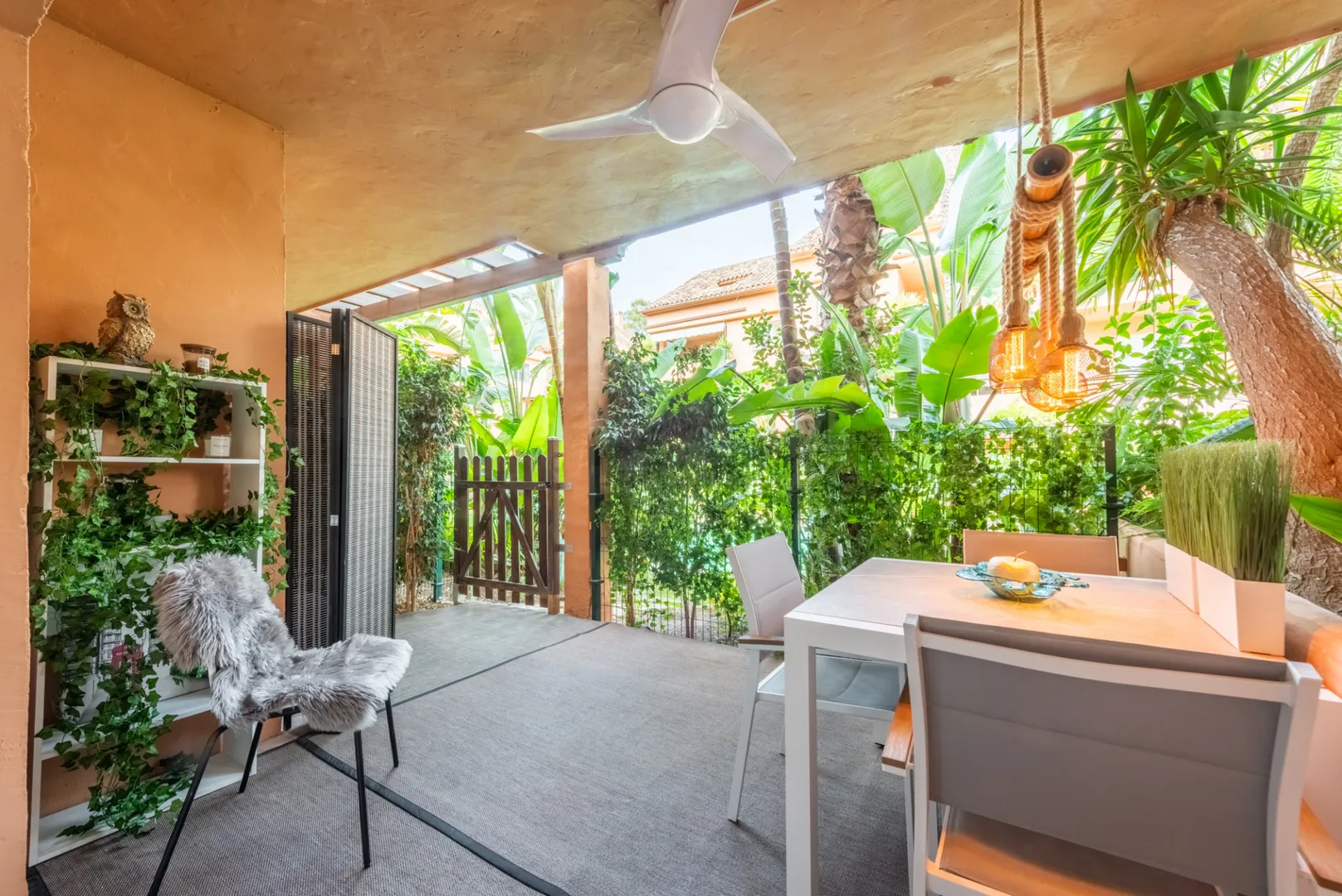 Apartamento Reformado en Las Lomas de Marbella Club