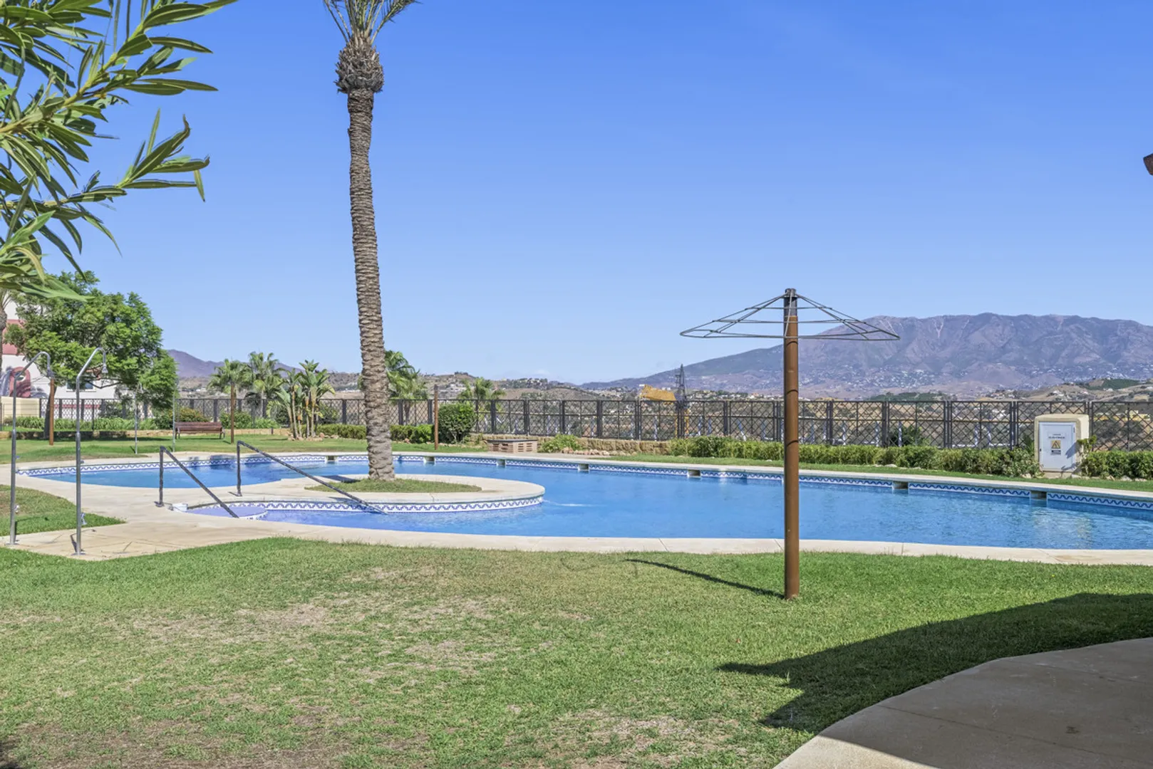 Townhouse with Panoramic Views in La Cala de Mijas
