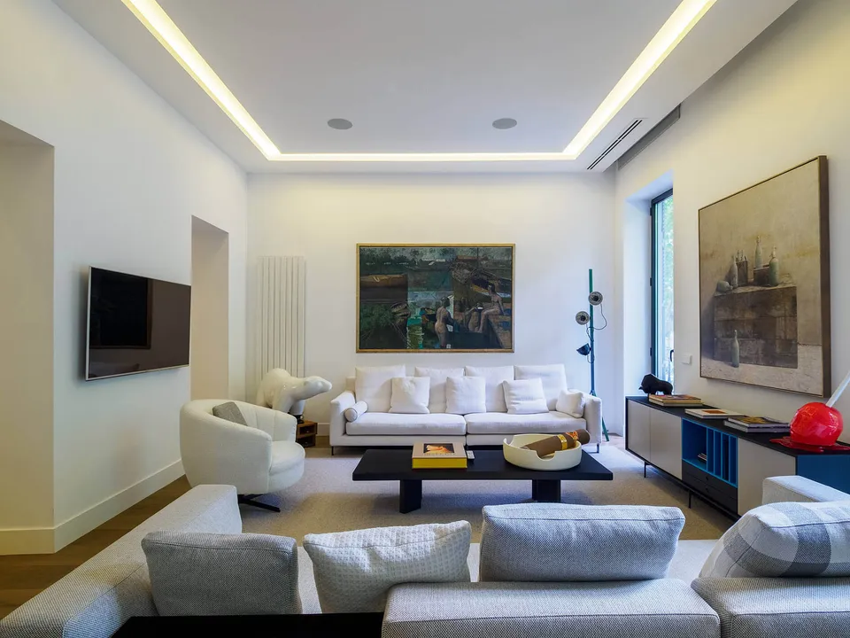Luxury on Serrano Street image 0