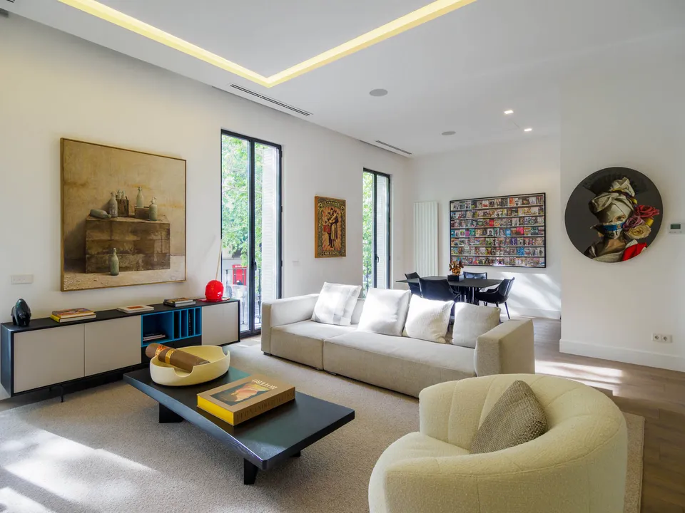 Luxury on Serrano Street image 2