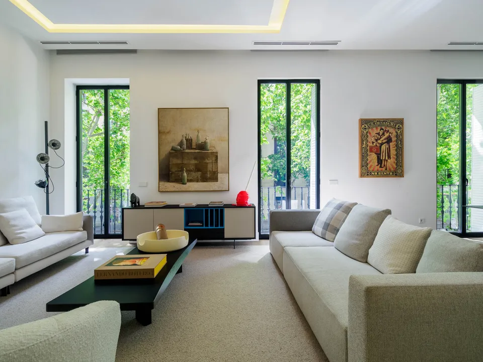 Luxury on Serrano Street image 3