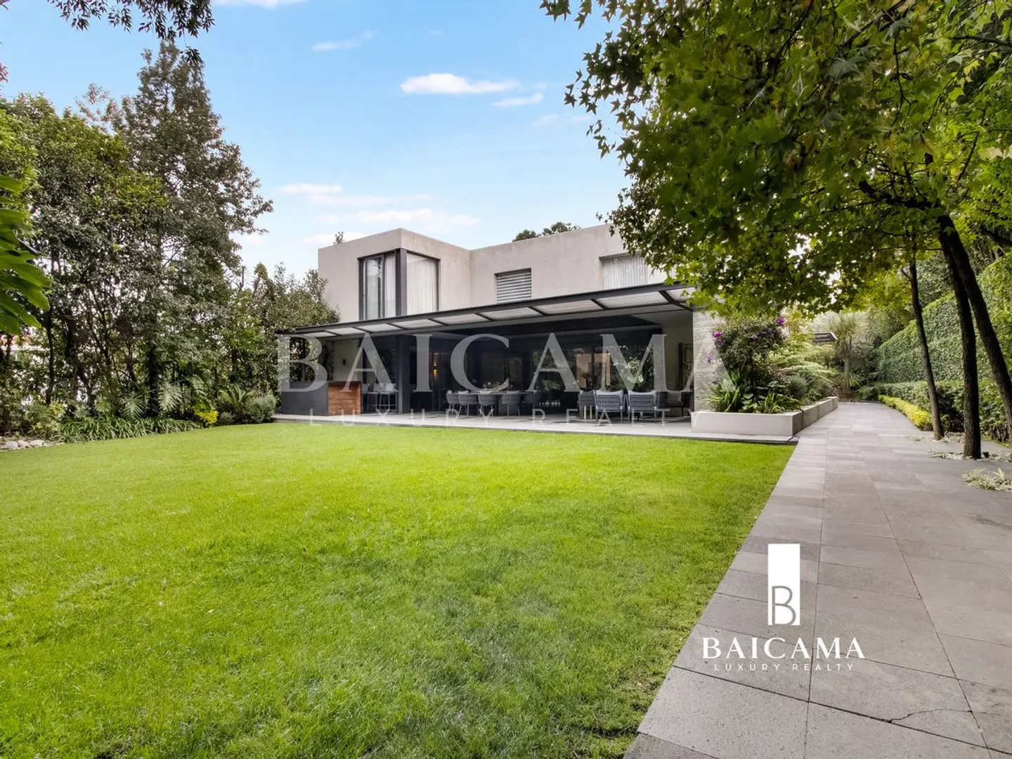 Paseo de las Primaveras V