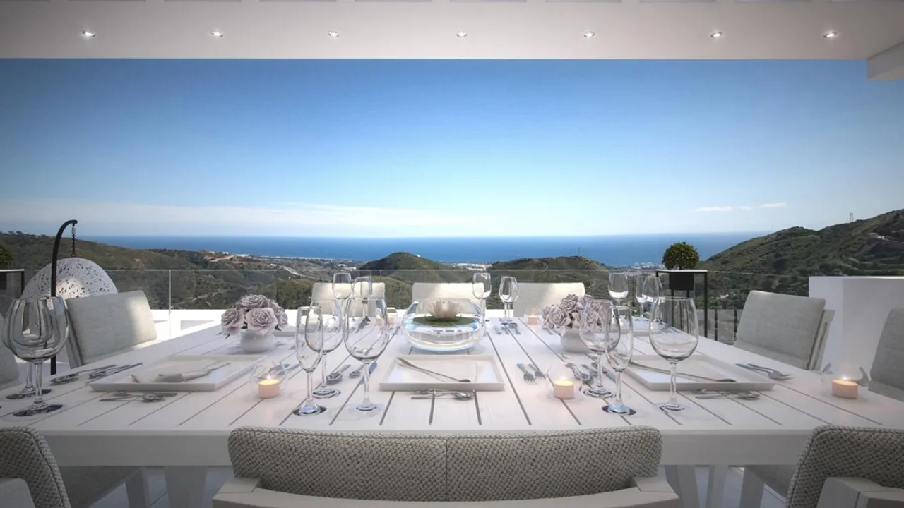 Exclusive Residential in Marbella with Mediterranean Views image 0