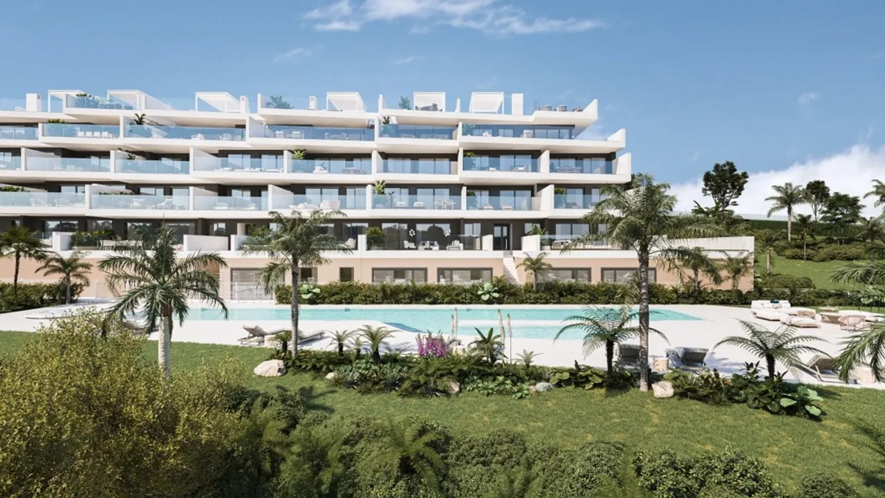 Moderno Apartamento con Vistas al Mar en Urbanización Exclusiva image 3