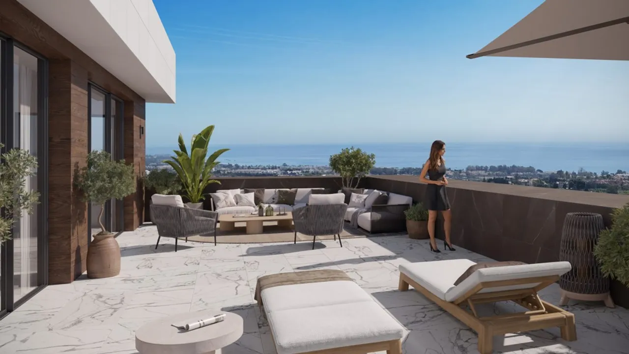 Balcón del Mediterráneo: Lujo y Vistas Espectaculares en Estepona image 1