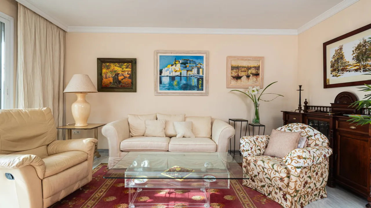 Exclusive Penthouse on the Golden Mile, Marbella image 2