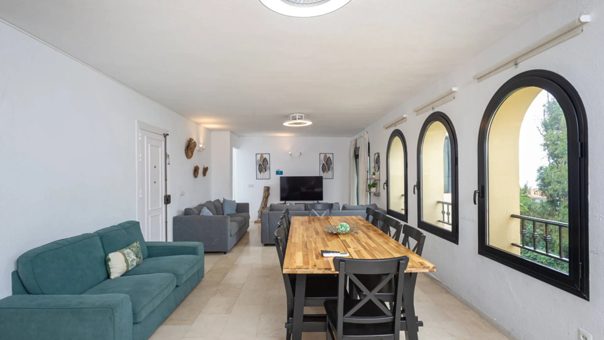 Imagen 1 de Spectacular Family Penthouse with Sea Views in Cala de Mijas
