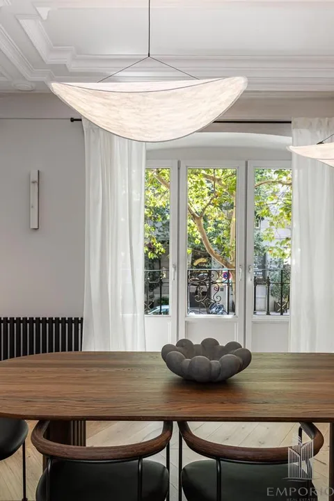 Elegant Luxury Apartment in the first section of Velázquez image 2