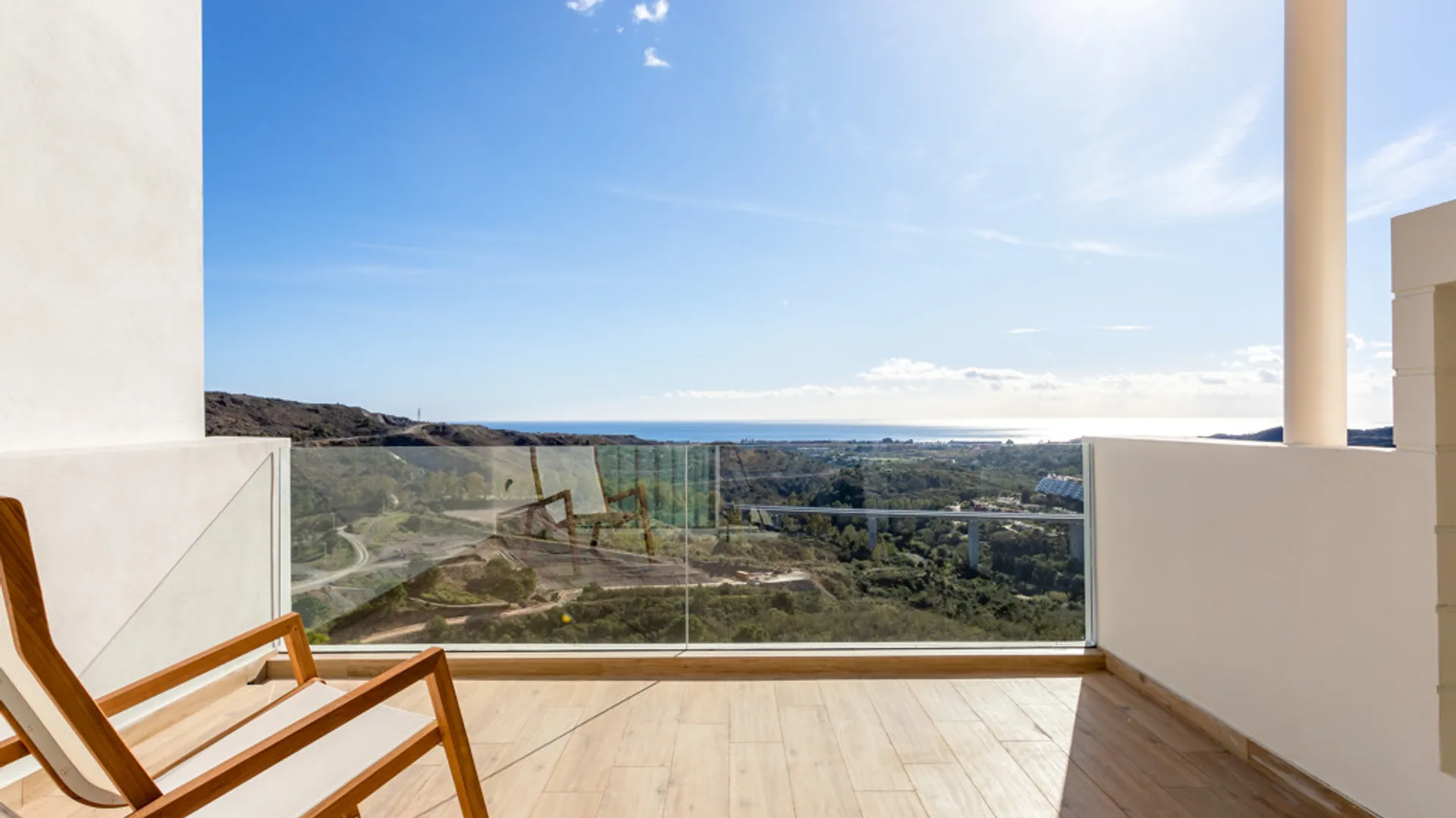 Moderno Apartamento de 2 Dormitorios en Marbella Club Golf Resort