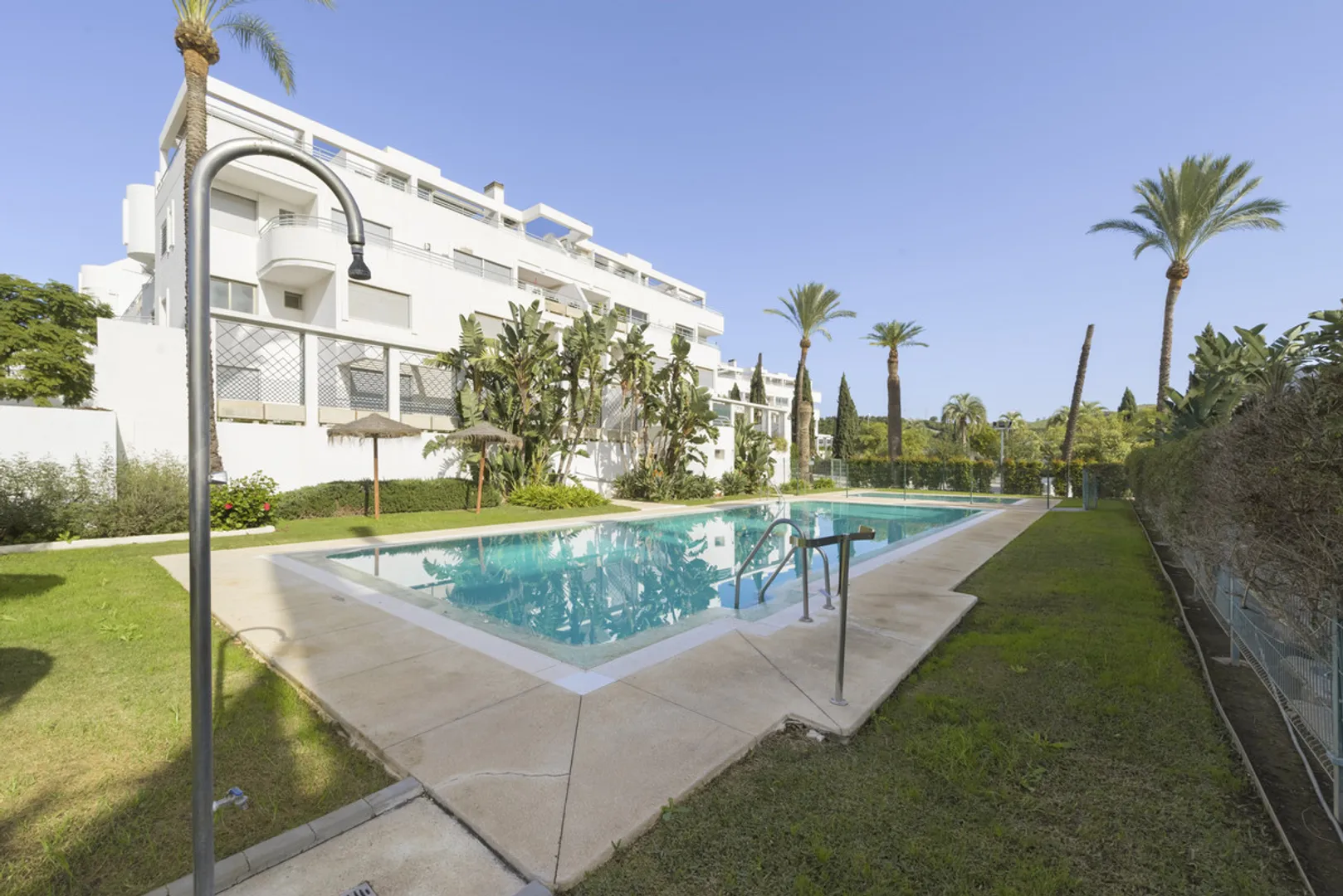 Exclusive Duplex Penthouse with Solarium and Views in La Cala