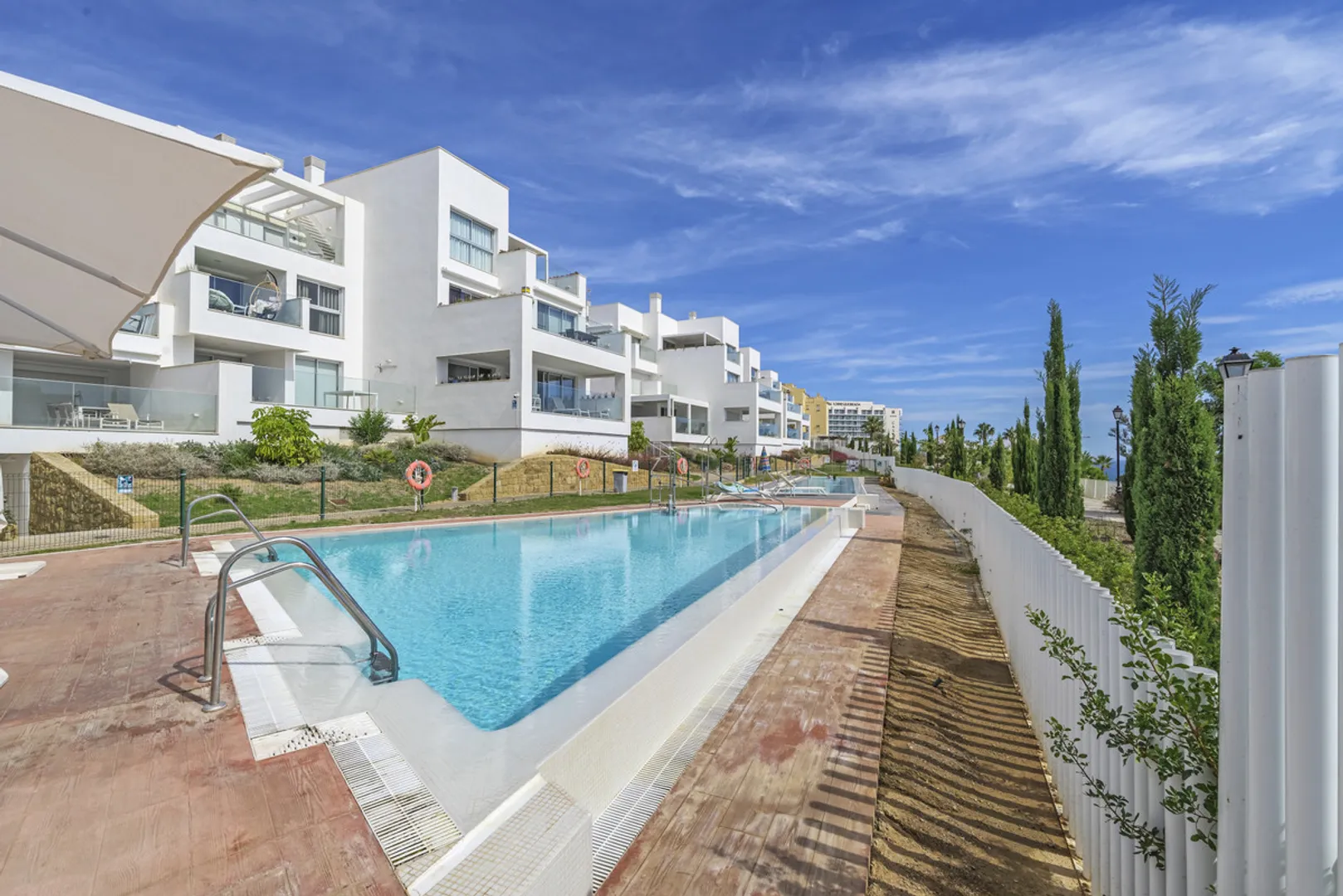 Exclusive Duplex Penthouse with Sea Views in Torrequebrada