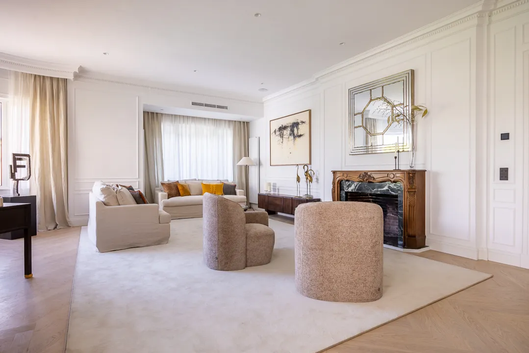 Exclusive Property on Velázquez Street image 2