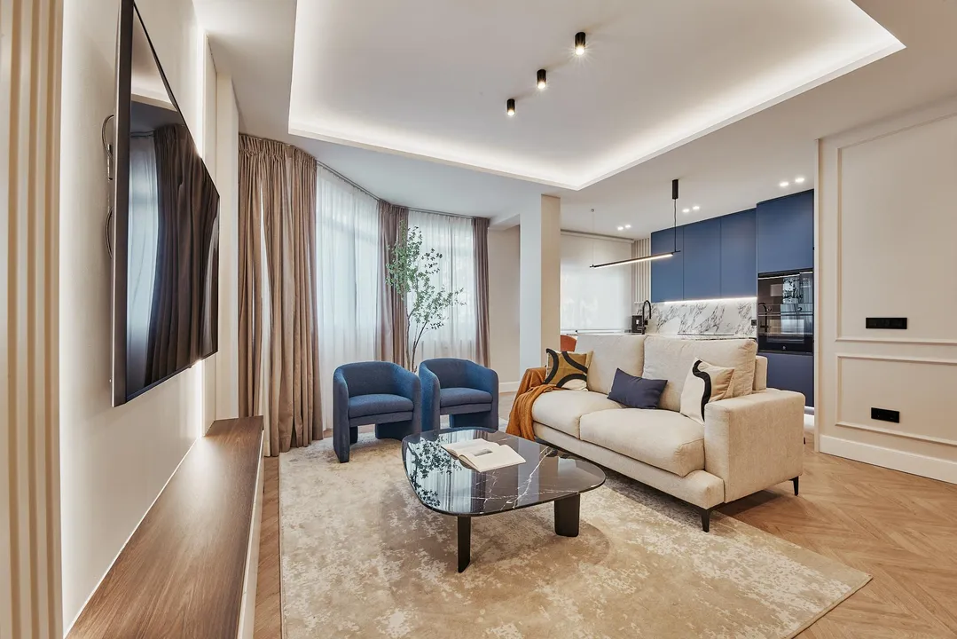 Juan Bravo II Street image 0