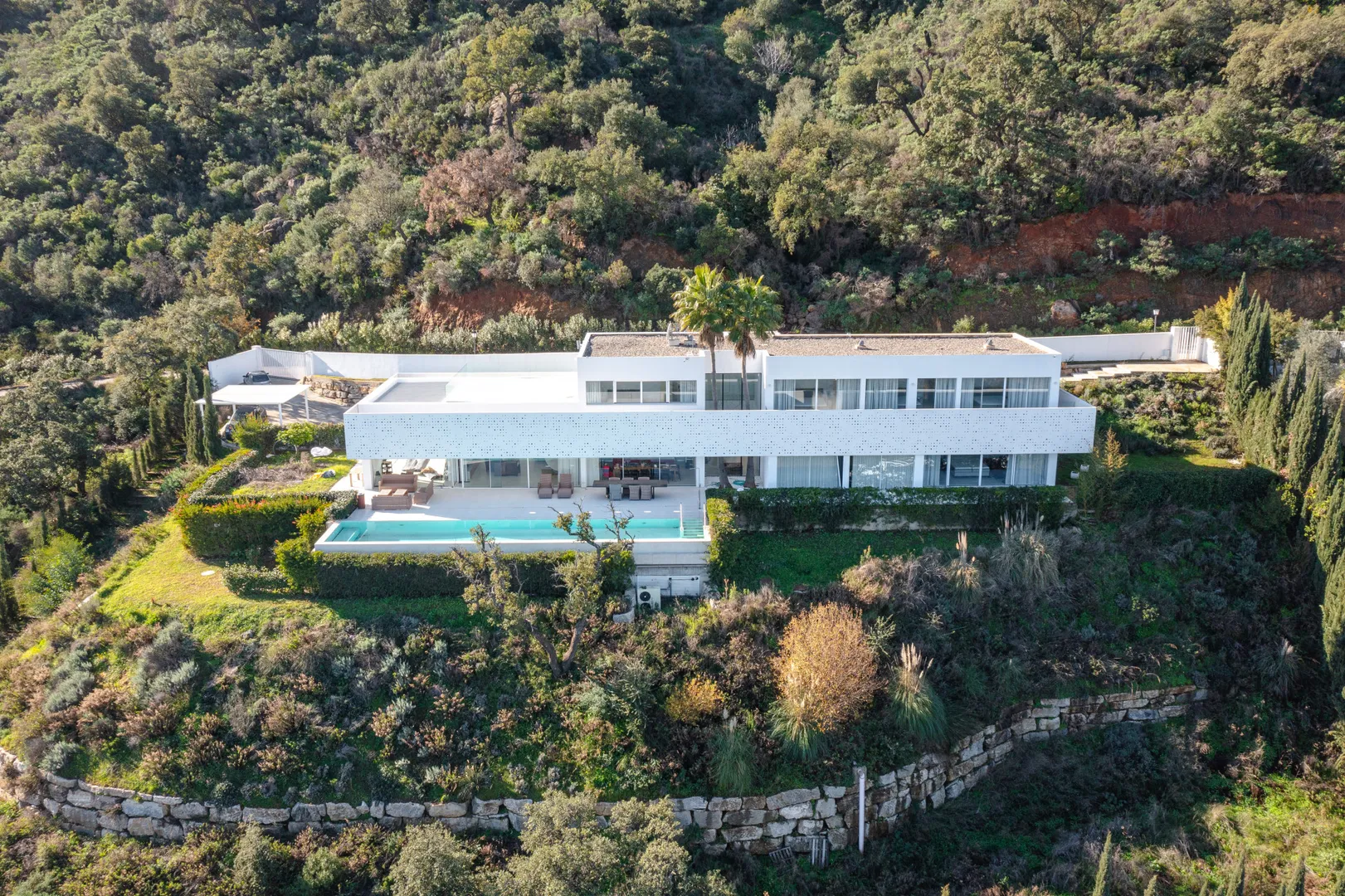 Modern Luxury Villa in La Mairena with Sea Views