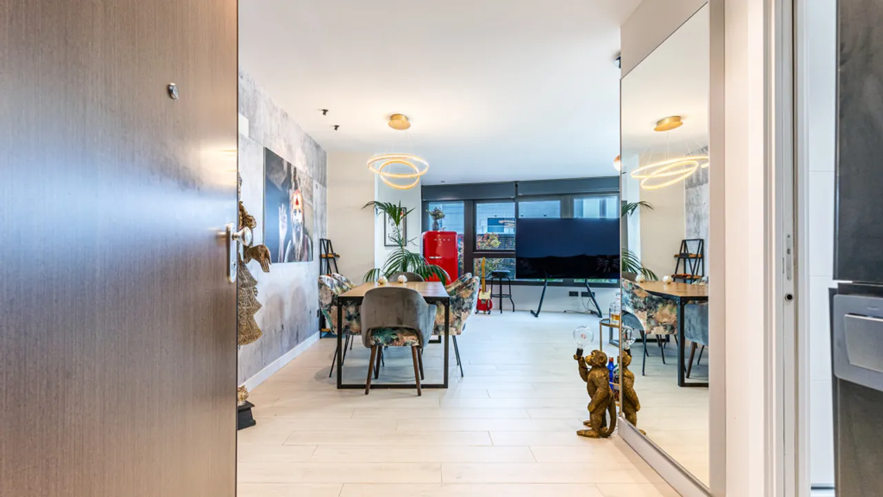 Penthouse with Terrace and Views in Boadilla del Monte image 1