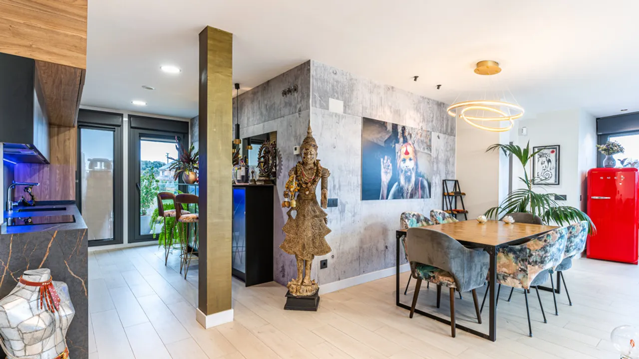 Penthouse with Terrace and Views in Boadilla del Monte image 2