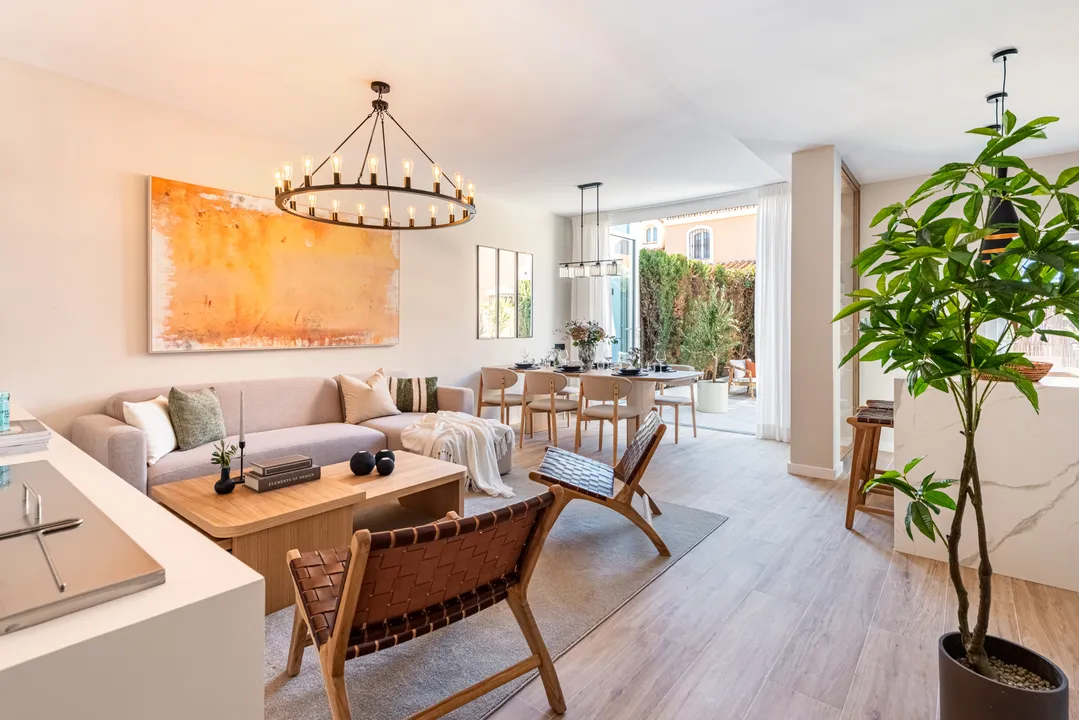 Renovated townhouse in Marbella image 2
