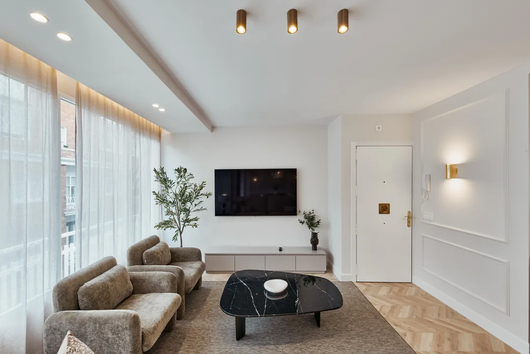 Vivienda a estrenar con terraza image 2