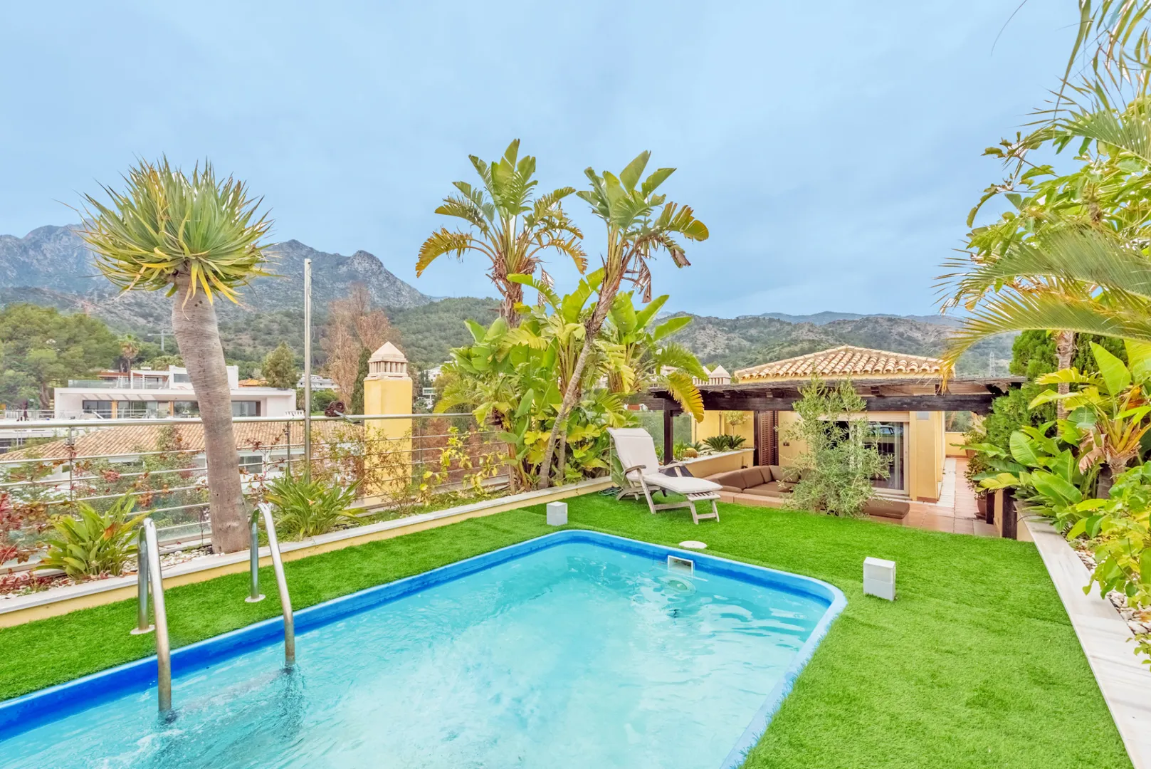 Exclusivo Ático Dúplex con Vistas Espectaculares en la Milla de Oro