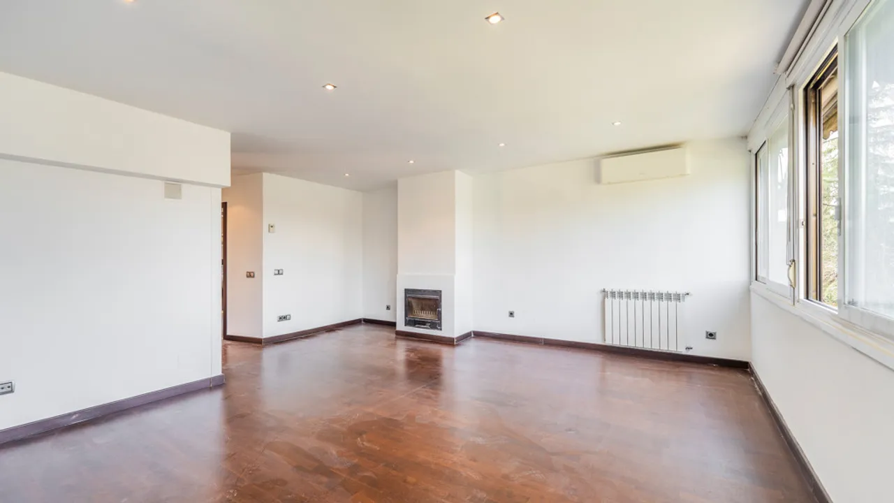 Duplex for sale with pool in Soto de la Moraleja. image 3