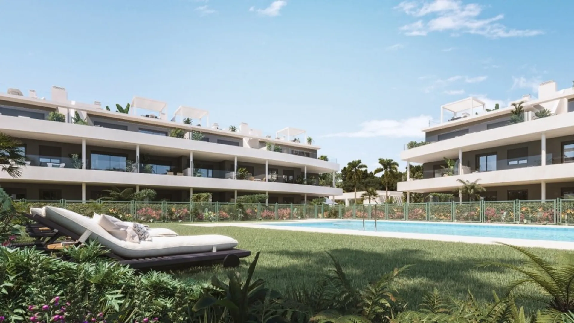 Moderno Apartamento con Vistas al Mar en Estepona