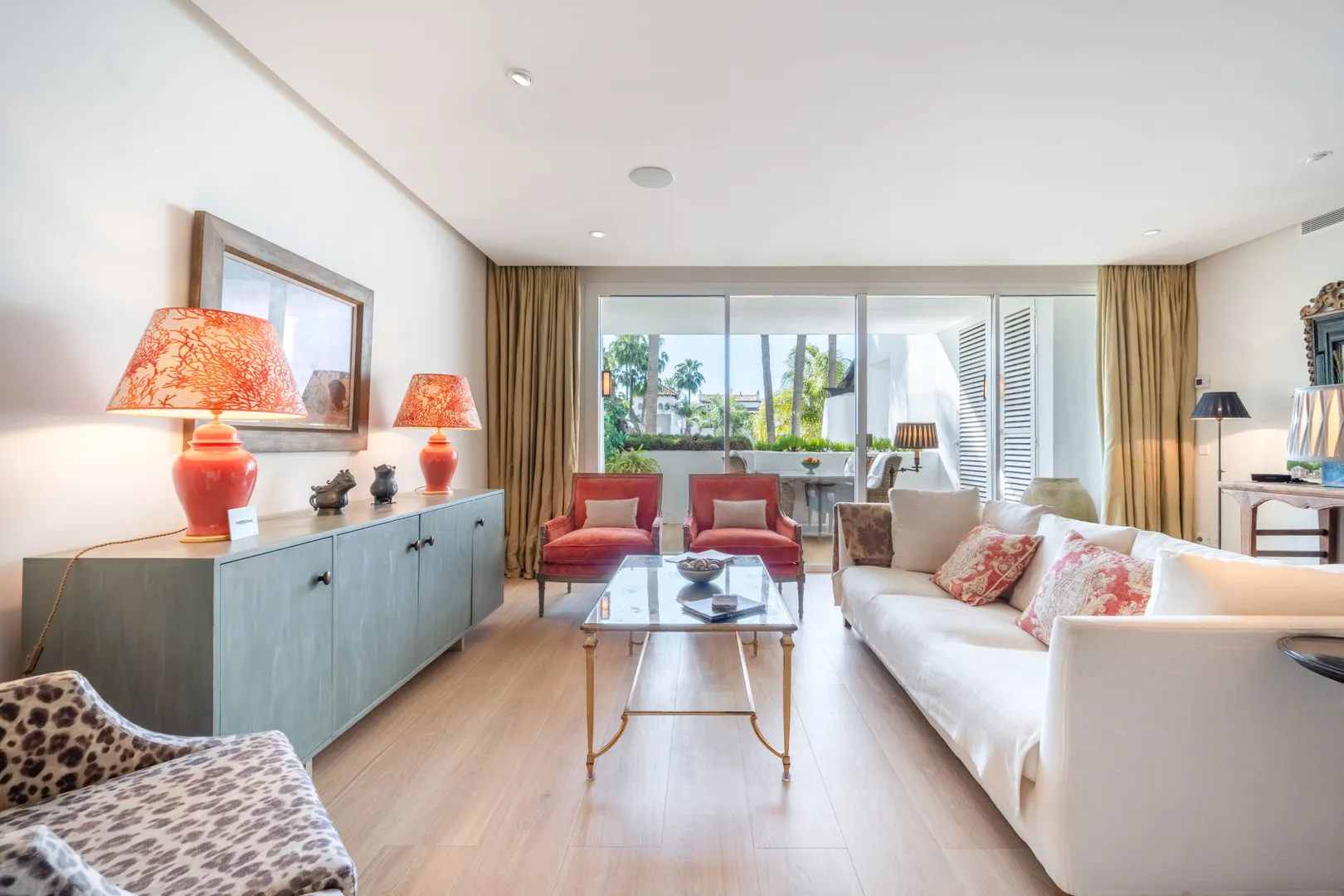 Imagen 1 de Exclusive Renovated Apartment in Marina Puente Romano