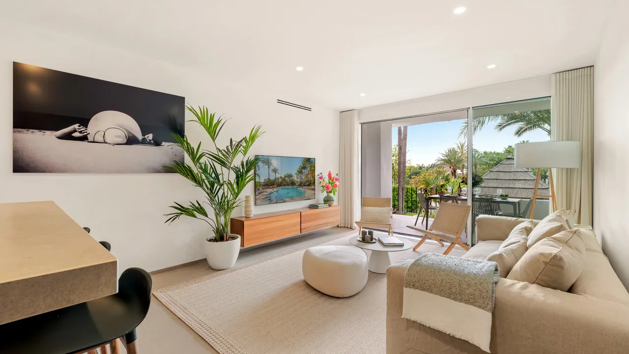 Exclusivo Apartamento de Lujo en Marina Puente Romano image 2