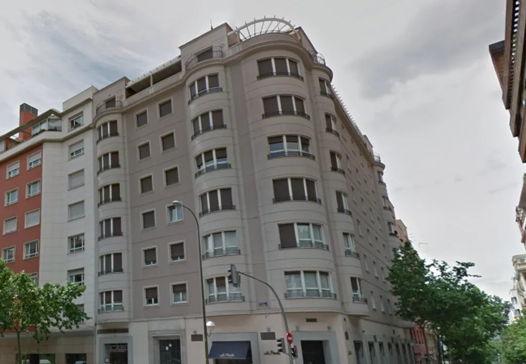 New apartment on Velázquez Street image 0
