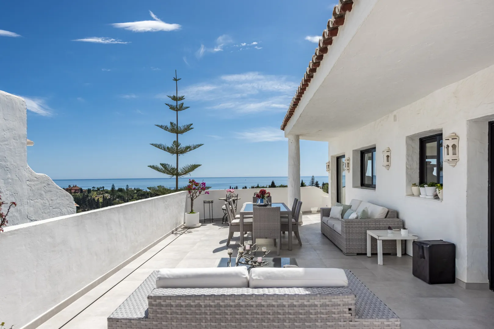Imagen 1 de Apartamento Lujo 2D/2B en Milla de Oro, Marbella
