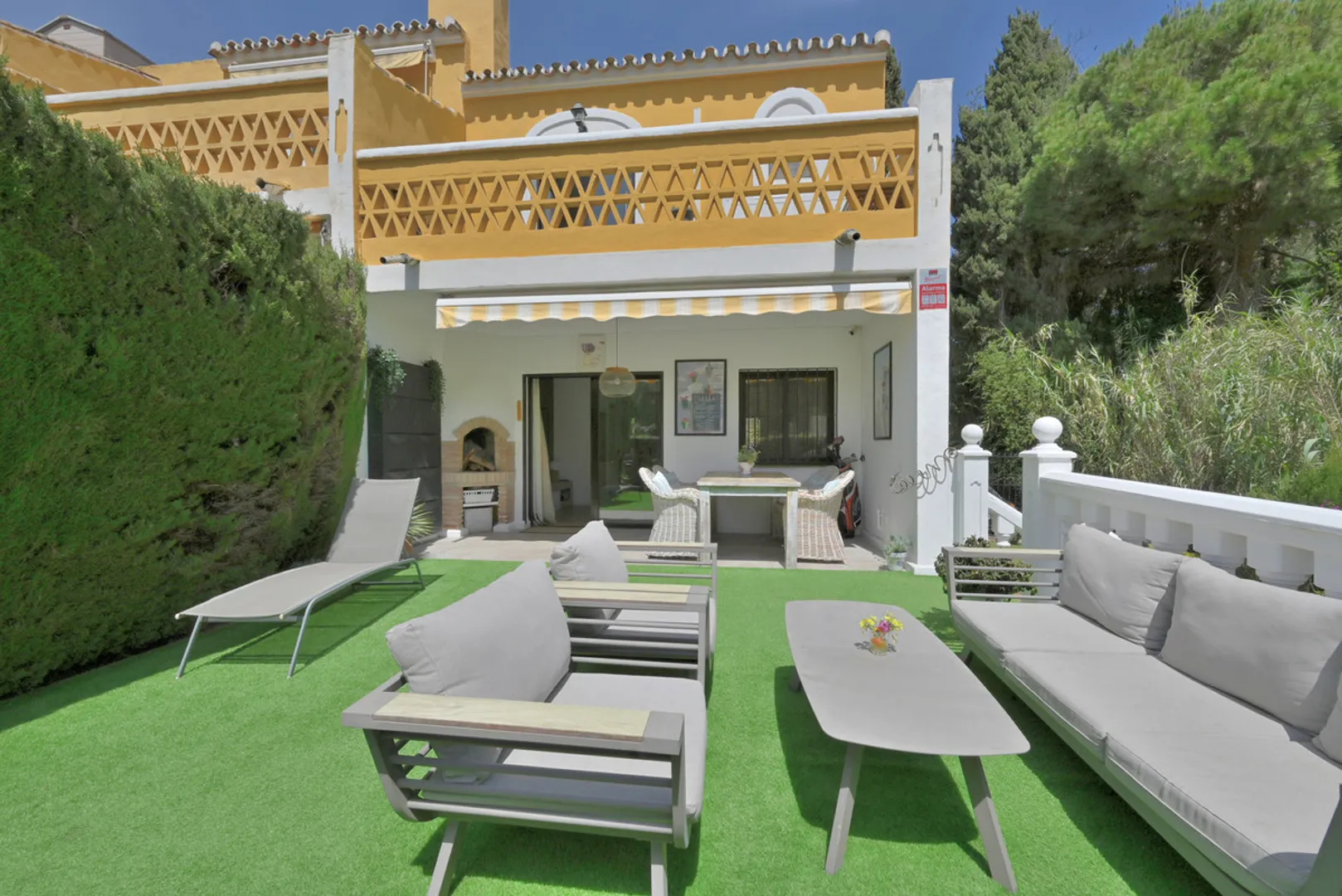 Elegant 2-Bedroom Townhouse in Calahonda with Private Garden and Pool