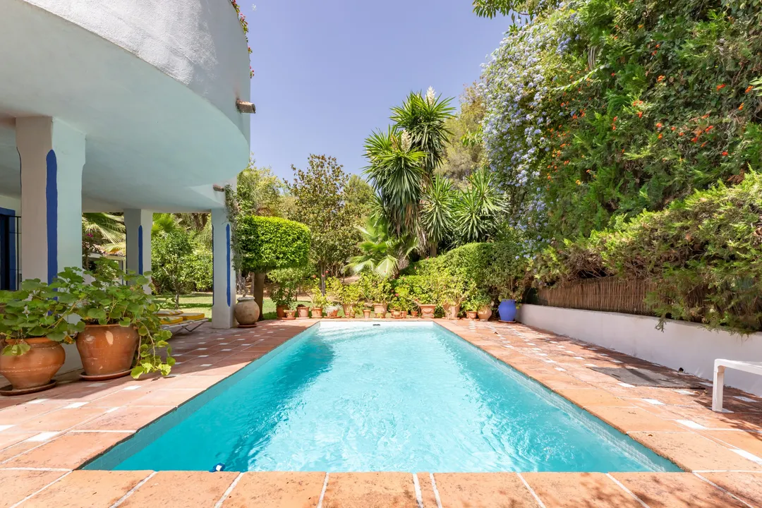 Andalusian Villa with Garden and Private Pool image 2
