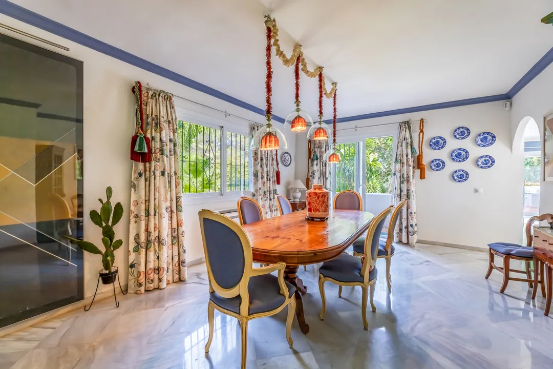 Andalusian Villa with Garden and Private Pool image 3