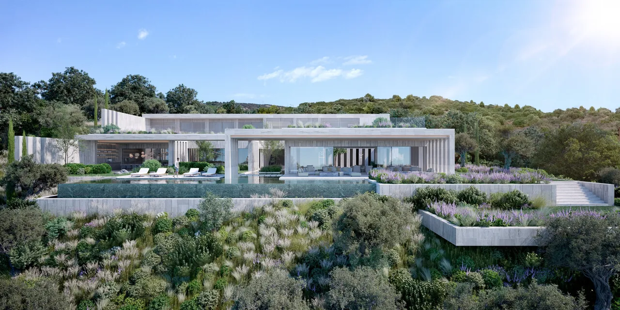 Luxury Villa with Panoramic Views in The Fifteen, Sotogrande image 0