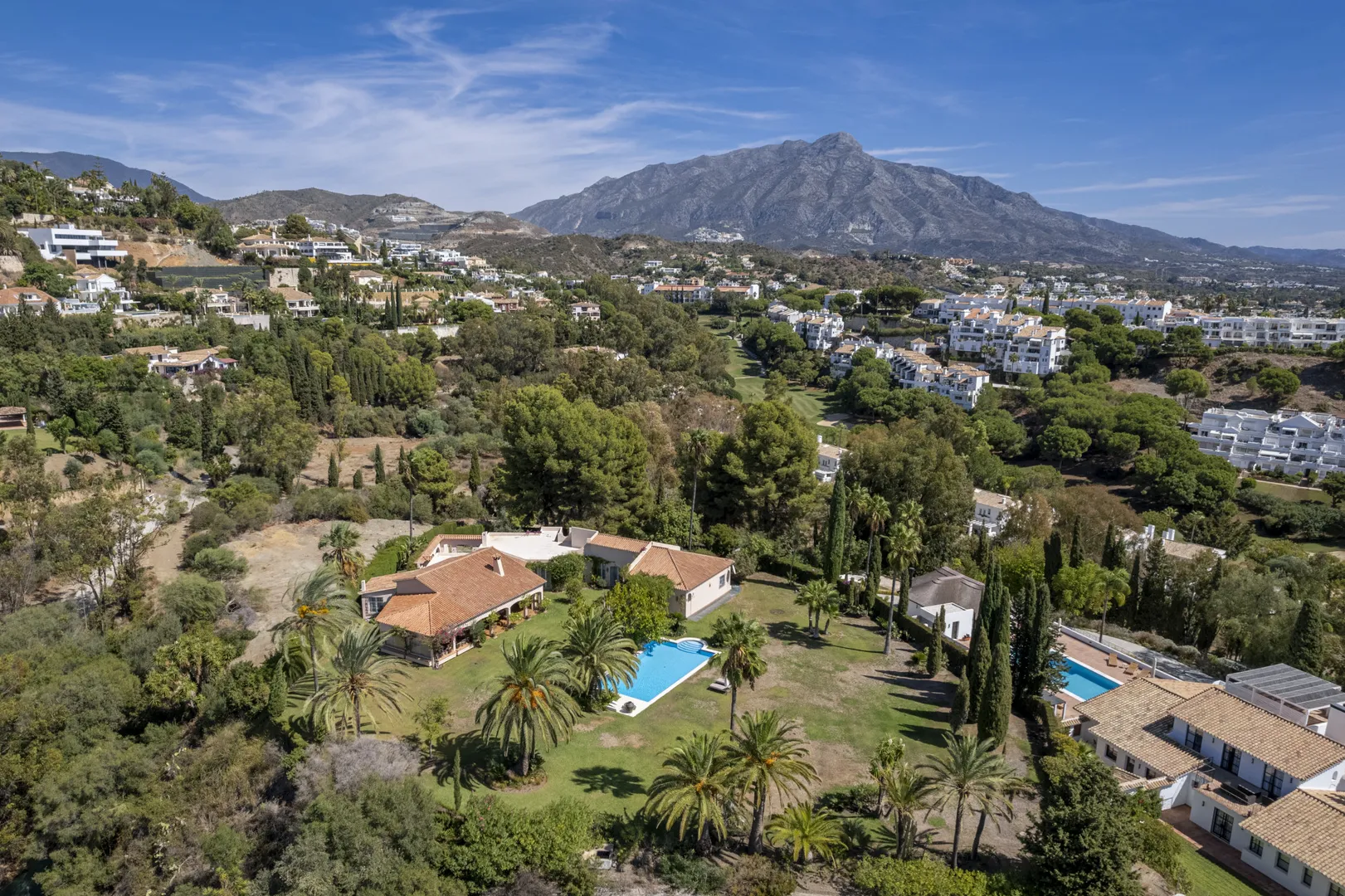 Classic Villa with Charm and Sea Views in Fuente del Espanto