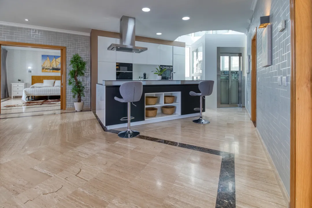 Villa de Lujo con Vistas Espectaculares en Alta Verde image 2